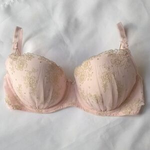 Victoria's Secret VS Fashion Show Pink Lace Gold Crystal Bling Bra Dream Angels